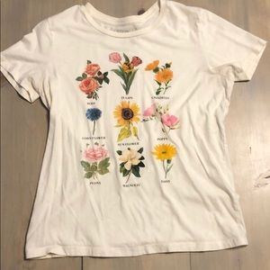 White flower t-shirt